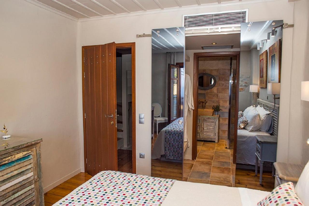Limeni Inn Boutique Hotel Adults Only 12Plus Exterior photo